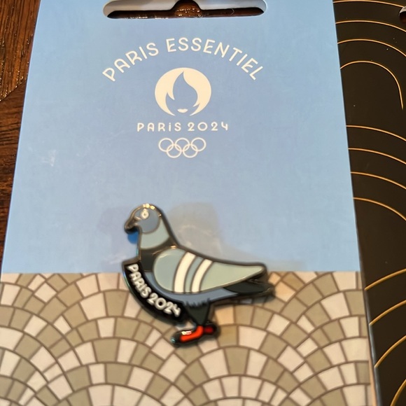 Paris Olympics official trading pins - hard to find! - Picture 2 of 4